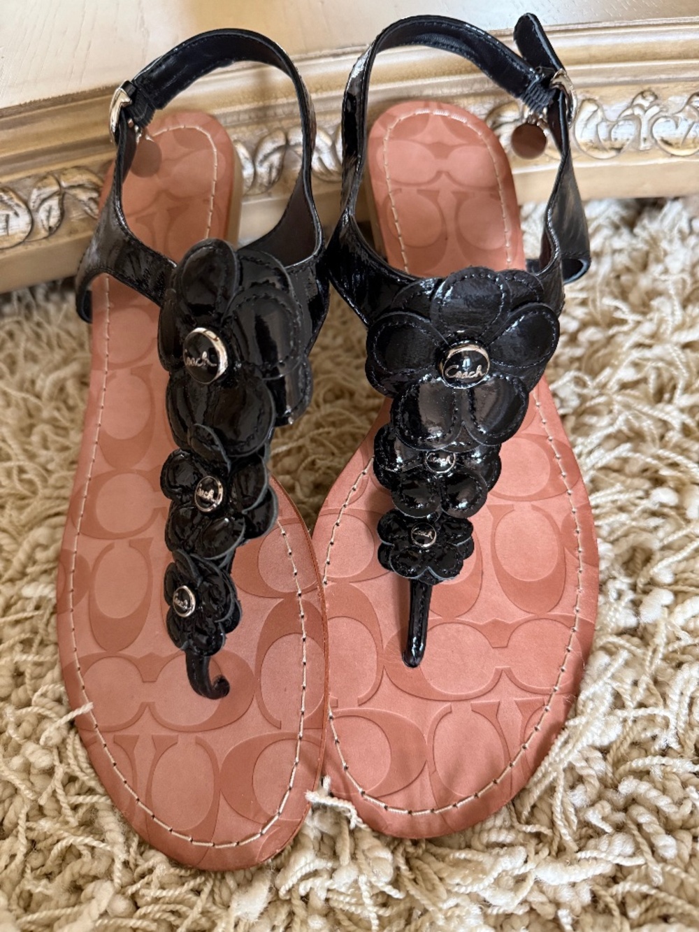 Coach Omega Sandals Shoes Womens Size 9M Black Leather Flower Embellished NIB